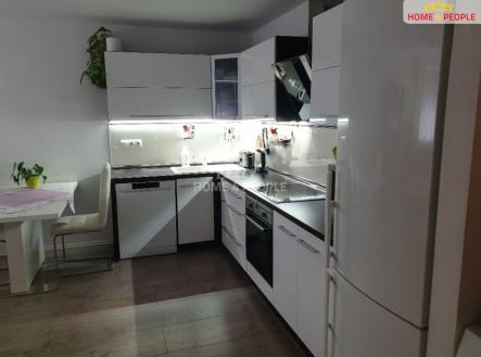 4 | Prodej bytu, 3+kk, 64 m²
