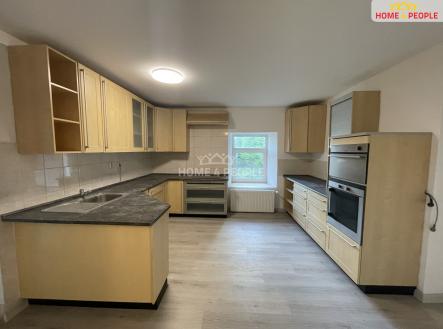 2 | Pronájem bytu, 1+1, 40 m²