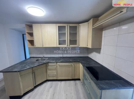 4 | Pronájem bytu, 1+1, 40 m²