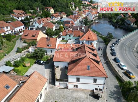 3 | Prodej - komerční objekt, jiný, 930 m²