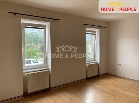 4 | Prodej - komerční objekt, jiný, 930 m²