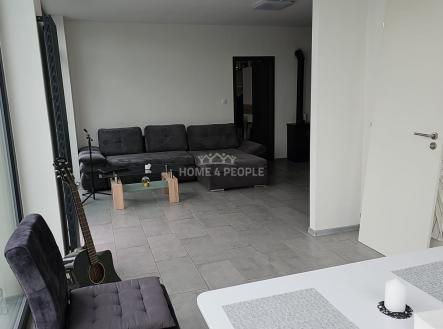 4 | Pronájem - dům/vila, 80 m²