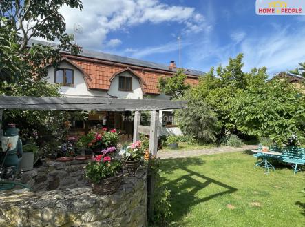 4 | Prodej - penzion, 222 m²