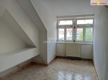 Pronájem bytu, 1+1, 39 m² obrázek