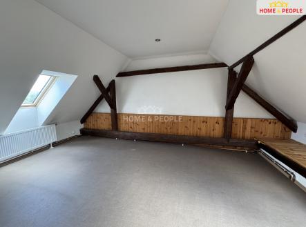 4 | Prodej - dům/vila, 328 m²