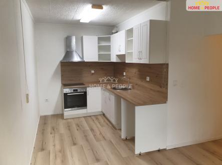 2 | Pronájem bytu, 2+kk, 42 m²