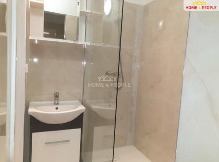 4 | Pronájem bytu, 2+kk, 42 m²