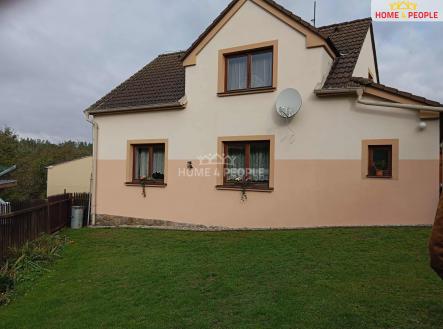 Prodej - dům/vila, 654 m² obrázek