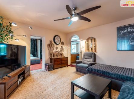 4 | Prodej - dům/vila, 193 m²