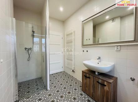 2 | Pronájem bytu, 3+kk, 70 m²