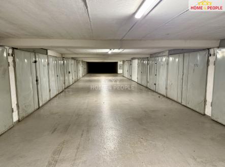 3 | Prodej - malý objekt/garáž