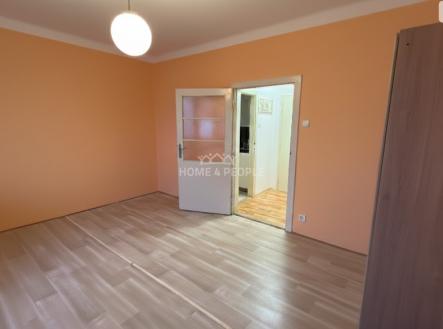 3 | Pronájem bytu, 1+1, 26 m²