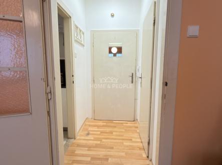 4 | Pronájem bytu, 1+1, 26 m²