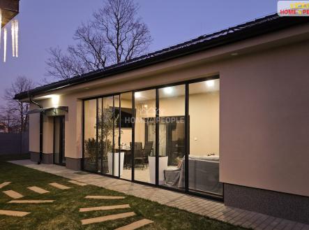 3 | Prodej - dům/vila, 166 m²