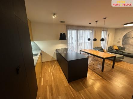 4 | Pronájem bytu, 4+kk, 86 m²