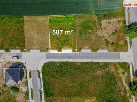 3 | Prodej - pozemek pro bydlení, 587 m²