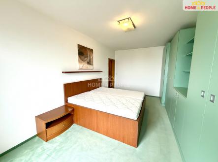 4 | Pronájem bytu, 2+kk, 61 m²