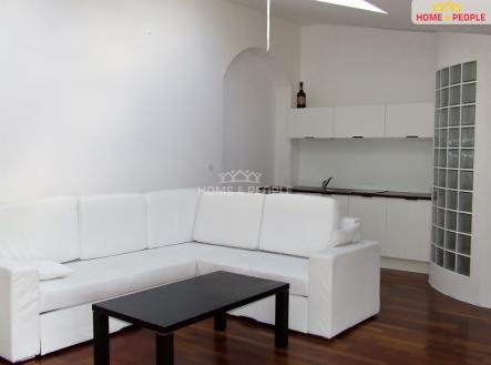 Pronájem bytu, 1+kk, 50 m²