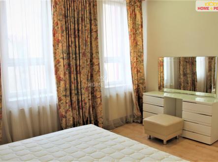 3 | Prodej bytu, 2+1, 66 m²