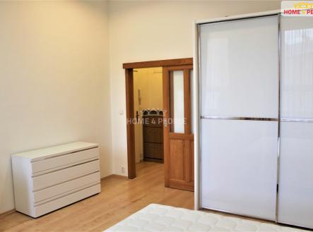 4 | Prodej bytu, 2+1, 66 m²