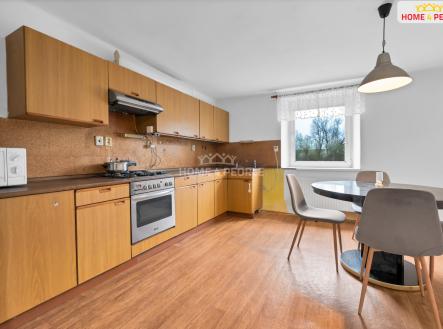 4 | Prodej - dům/vila, 133 m²