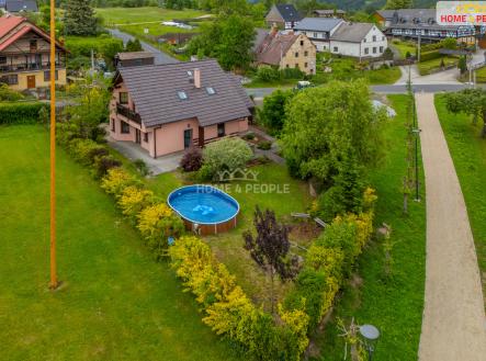 1 | Prodej - dům/vila, 200 m²