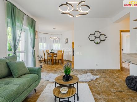 2 | Prodej - dům/vila, 200 m²