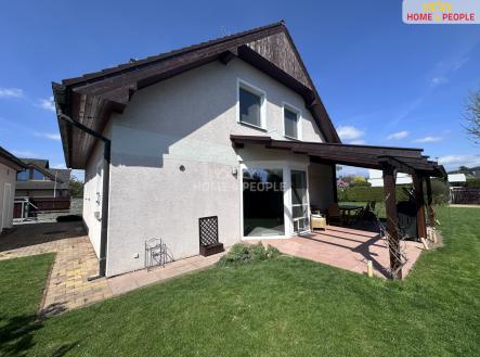 1 | Pronájem - dům/vila, 185 m²