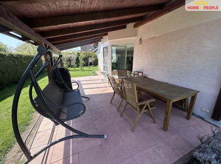 3 | Pronájem - dům/vila, 185 m²