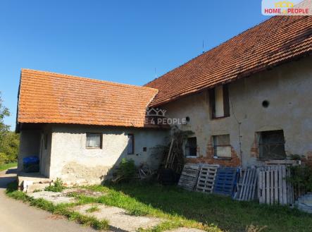 3 | Prodej - komerční objekt, výroba, 378 m²