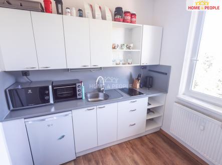 4 | Prodej bytu, 2+kk, 44 m²