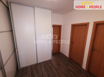 4 | Pronájem bytu, 3+kk, 76 m²