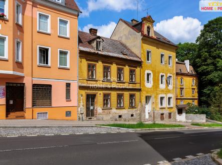 2 | Prodej - dům/vila, 250 m²