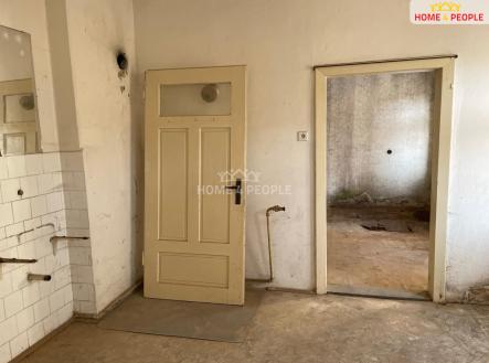 4 | Prodej - dům/vila, 250 m²