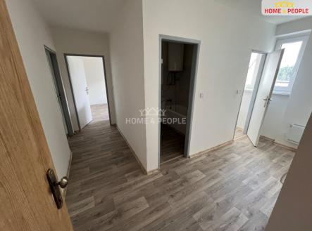 Pronájem bytu, 2+1, 71 m² obrázek