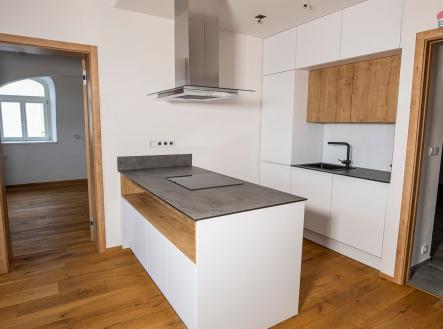 . | Prodej bytu, 3+kk, 110 m²