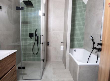 . | Prodej bytu, 2+kk, 79 m²