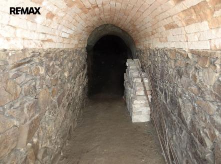 dsc01457.jpg | Prodej - malý objekt/garáž