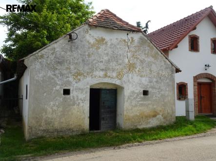 dsc02540.jpg | Prodej - malý objekt/garáž