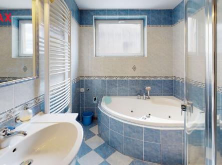 na-rejdisti-31-bathroom.jpg | Pronájem bytu, 3+1, 92 m²