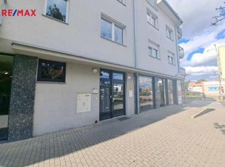Pronájem bytu, 2+1, 76 m² obrázek