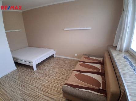 20251211-112736.jpg | Pronájem bytu, 1+kk, 32 m²