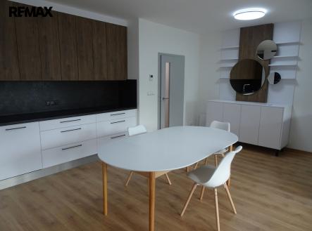 dsc02570.jpg | Pronájem bytu, 1+kk, 58 m²