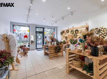 2.jpg | Prodej - obchodní prostor, 82 m²