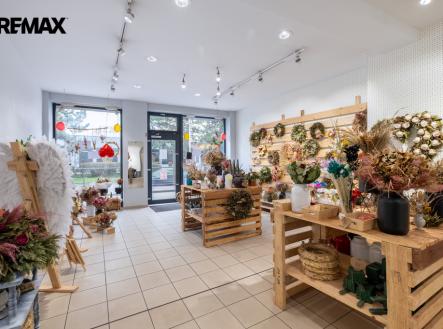 2.jpg | Prodej - obchodní prostor, 82 m²