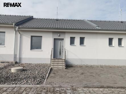 img-20230208-121508.jpg | Pronájem - dům/vila, 68 m²