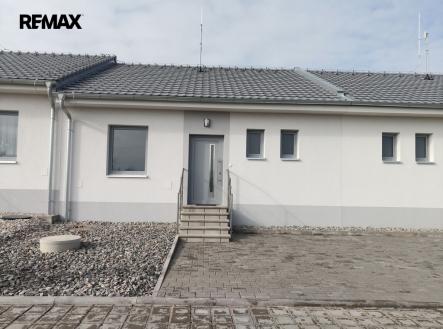 img-20230208-121508.jpg | Pronájem - dům/vila, 68 m²