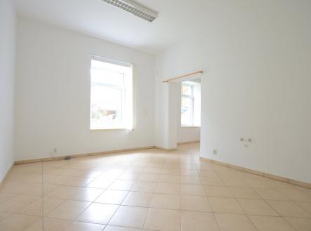 foto: 2 | Pronájem - kanceláře, 37 m²