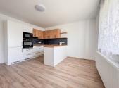 Pronájem bytu, 2+1, 60 m²
