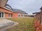 Prodej - dům/vila, 408 m²